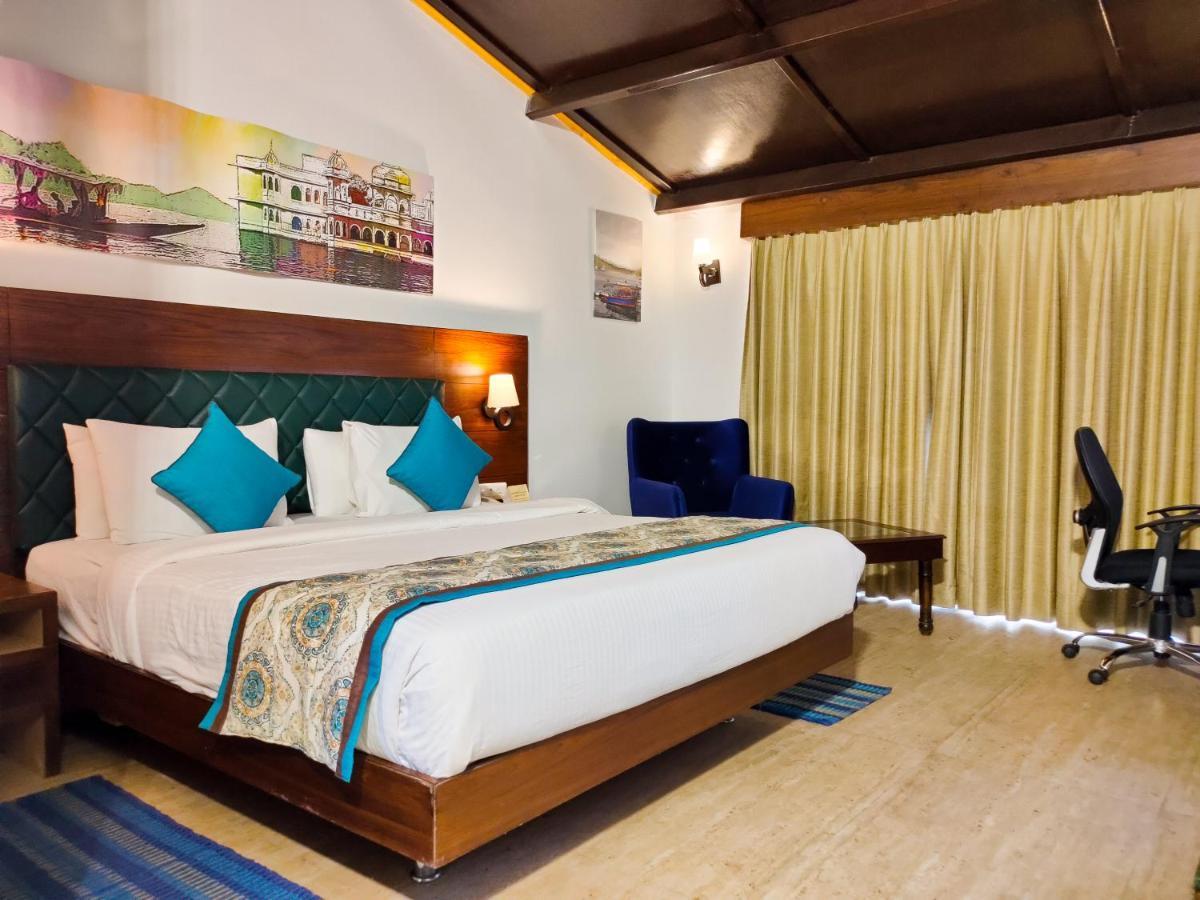 Bamboo Saa Resort & Spa - אודייפור מראה חיצוני תמונה