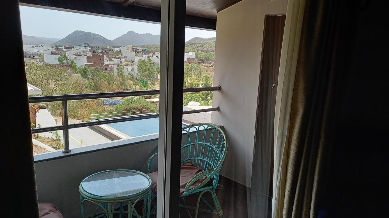 Bamboo Saa Resort & Spa - אודייפור מראה חיצוני תמונה