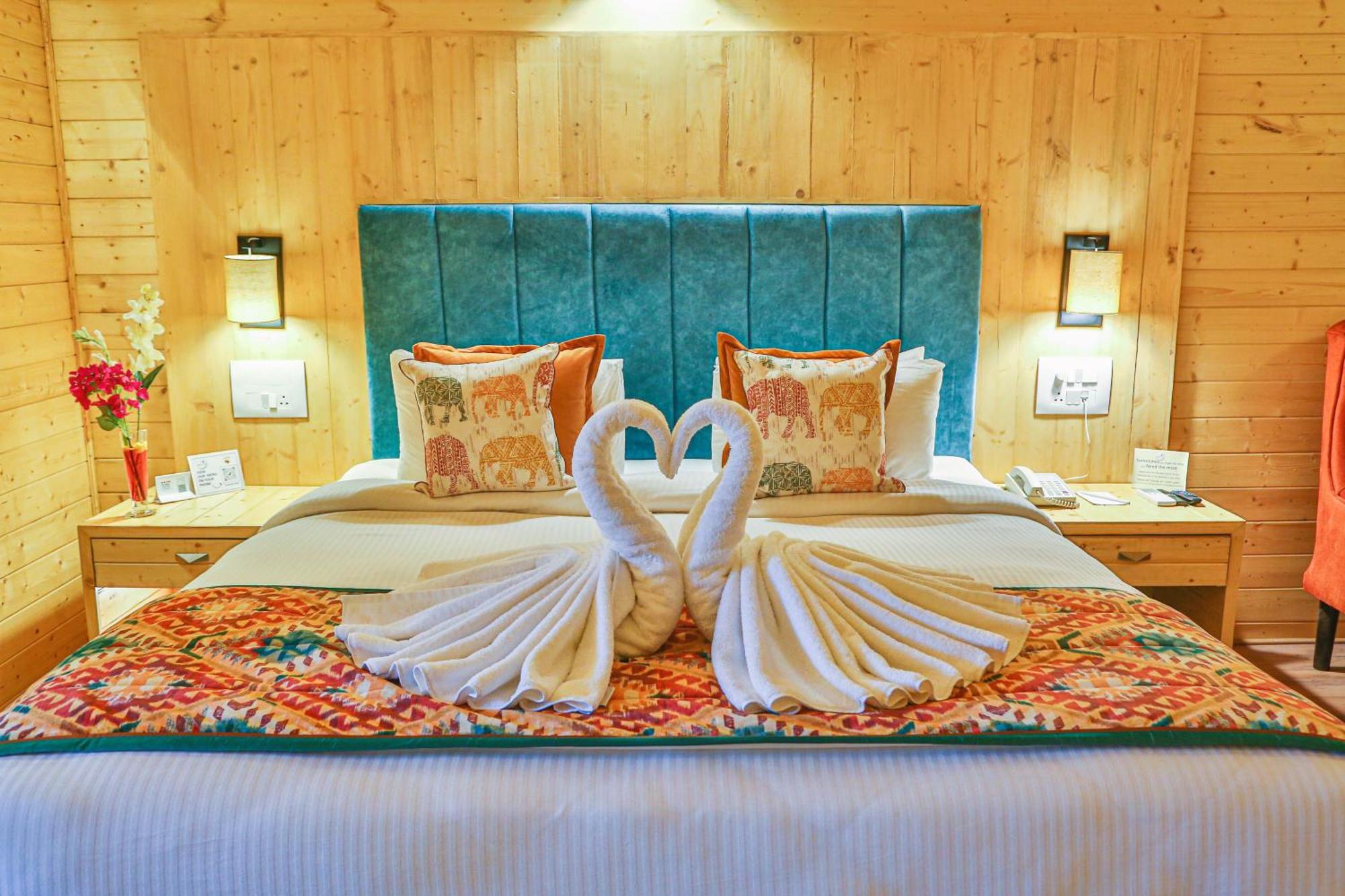 Bamboo Saa Resort & Spa - אודייפור מראה חיצוני תמונה