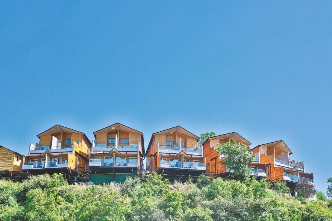 Bamboo Saa Resort & Spa - אודייפור מראה חיצוני תמונה