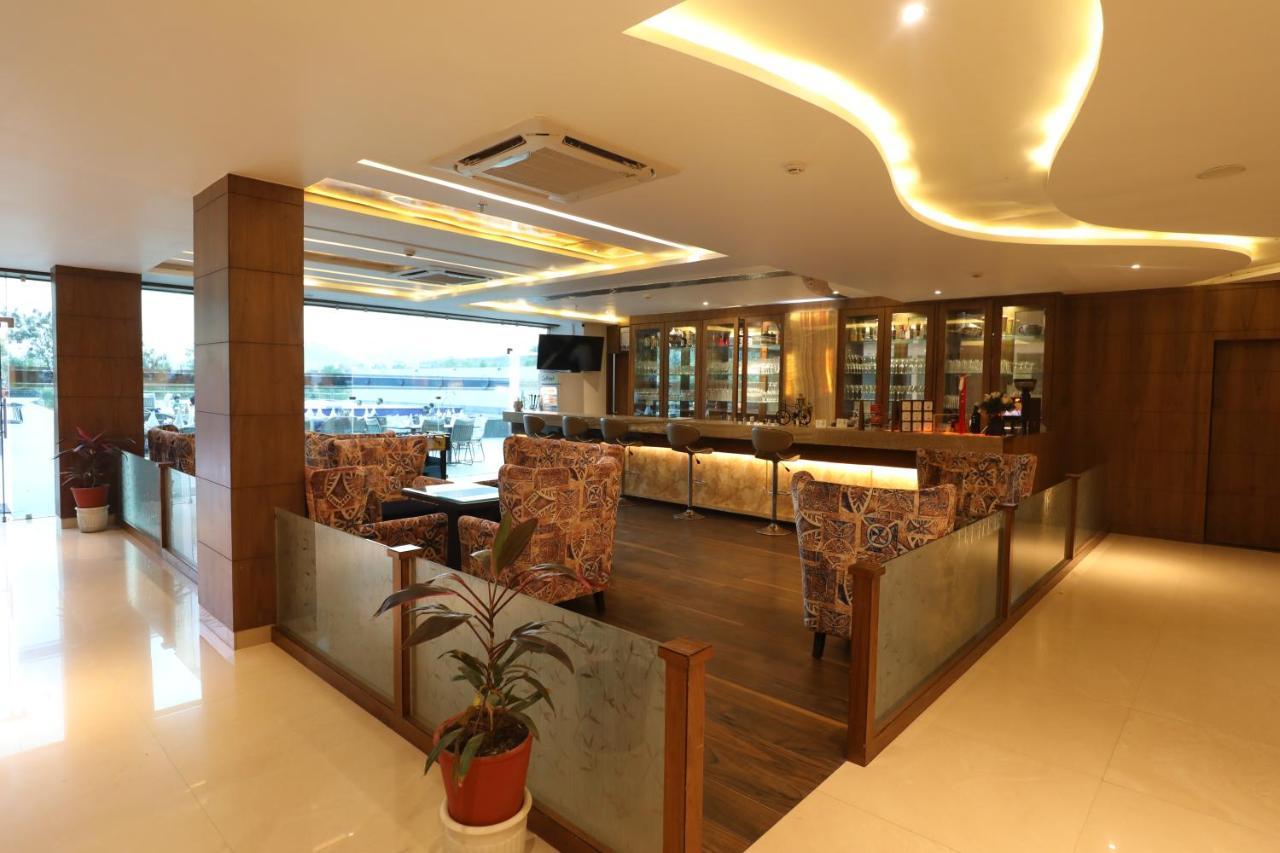 Bamboo Saa Resort & Spa - אודייפור מראה חיצוני תמונה