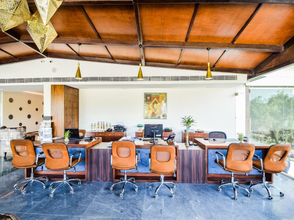 Bamboo Saa Resort & Spa - אודייפור מראה חיצוני תמונה
